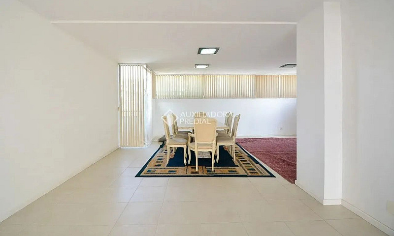 Cobertura De 316M2 E...