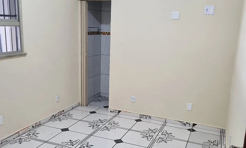 Aluga-Se Uma Casa Co...
