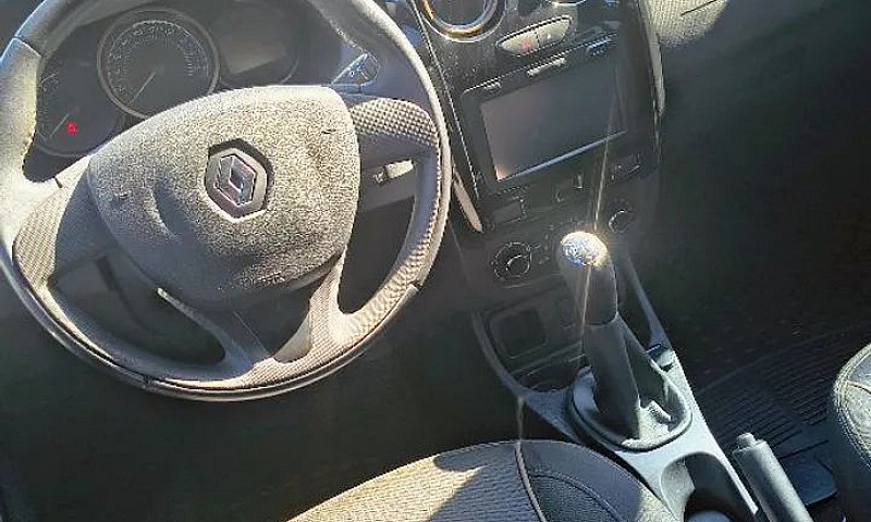 Renault Duster Dinam...