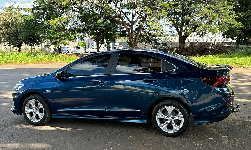 Chevrolet Onix Plus ...