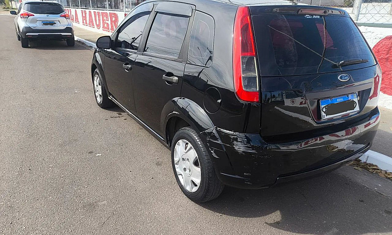 Ford Fiesta 1.0 8V F...
