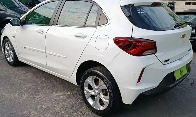 Chevrolet Onix Hatch...