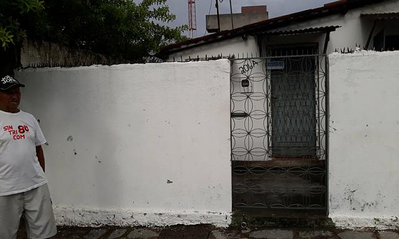 Alugo Casa Por $270 ...