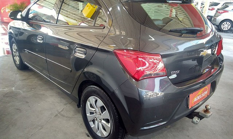 Onix Lt 1.0 2019...