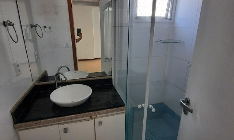 02 Quartos Com Suíte...