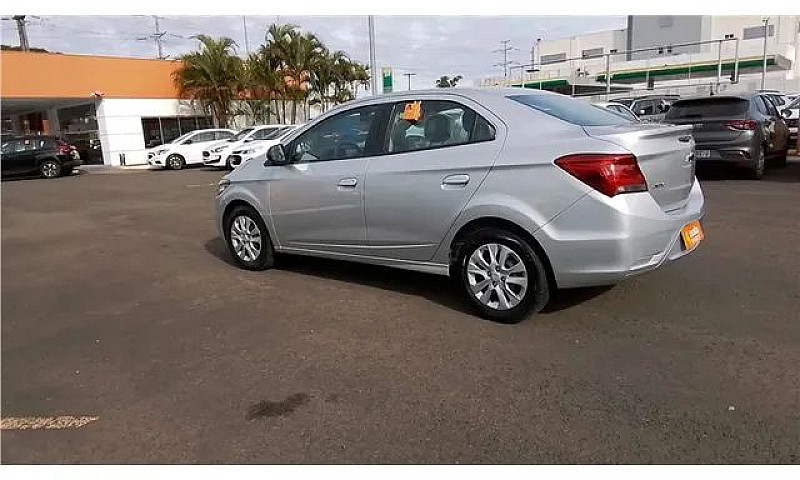 Chevrolet Onix 2021 ...