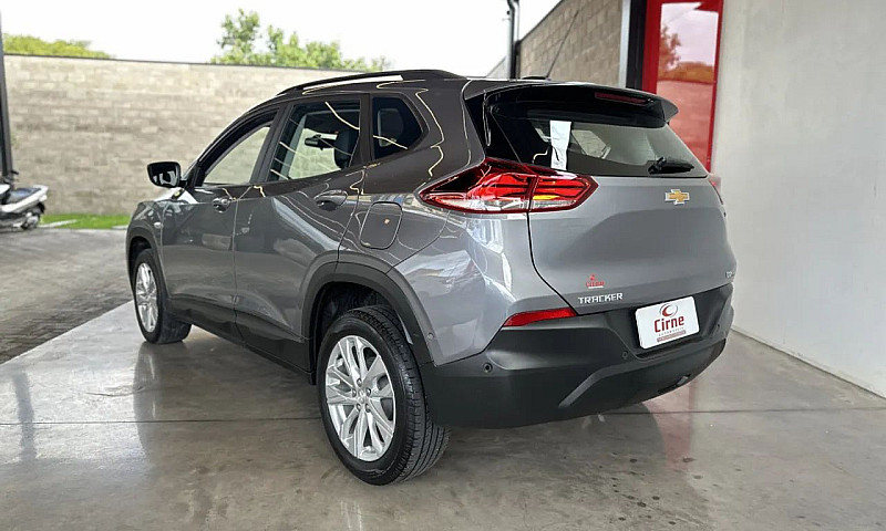 Gm - Chevrolet Track...