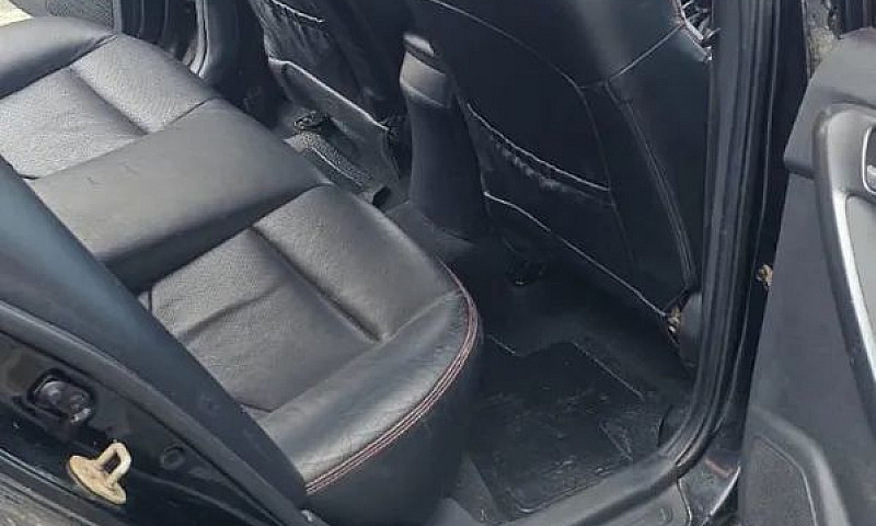 Kia Motors Cerato 1....