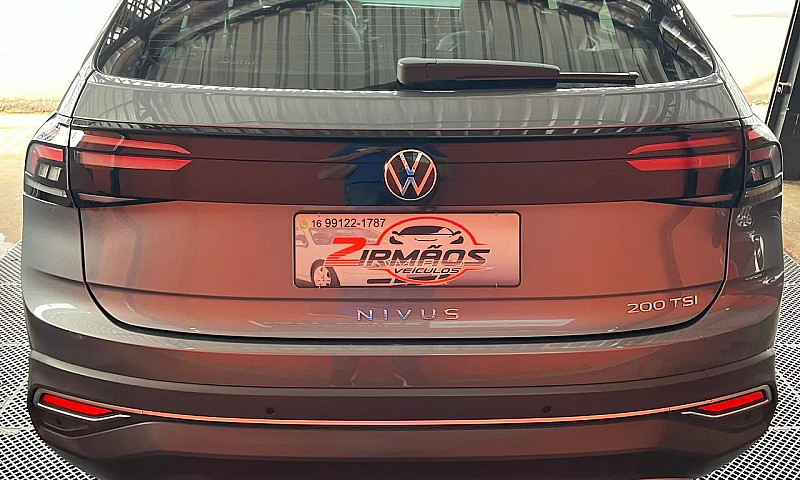 Volkswagen Nivus Hig...