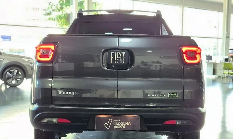 Fiat Toro Volcano 2....