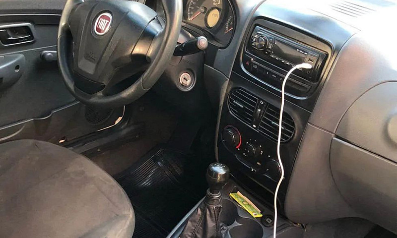Fiat Strada Working ...