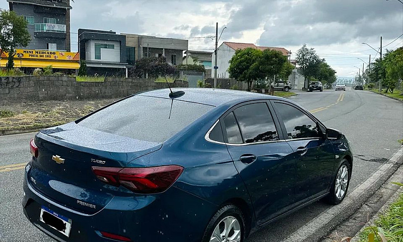 Chevrolet Onix Plus ...