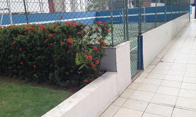Apartamento Cidade J...