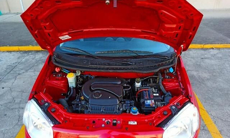 Fiat Uno Vivace Cele...