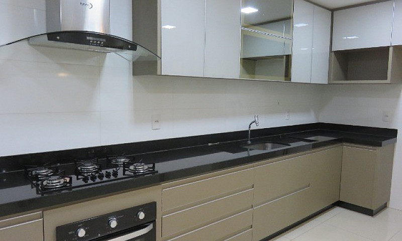 Apartamento Com 3 Su...