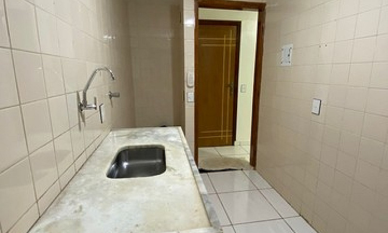 Alugo Apartamento Na...