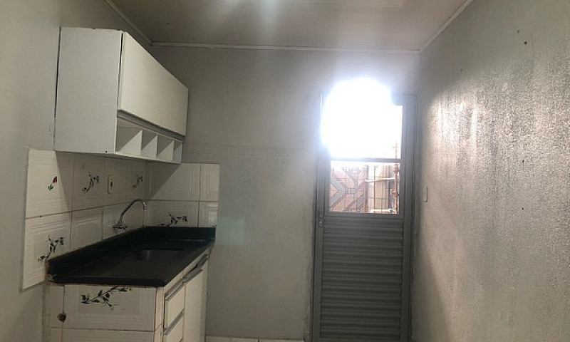 Alugo Casa Qnl 28...