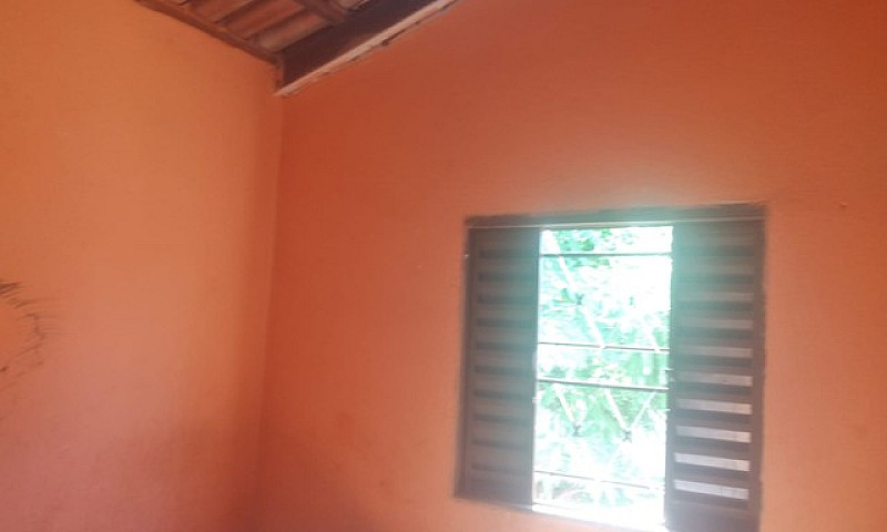 Casa Sozinha No Lote...