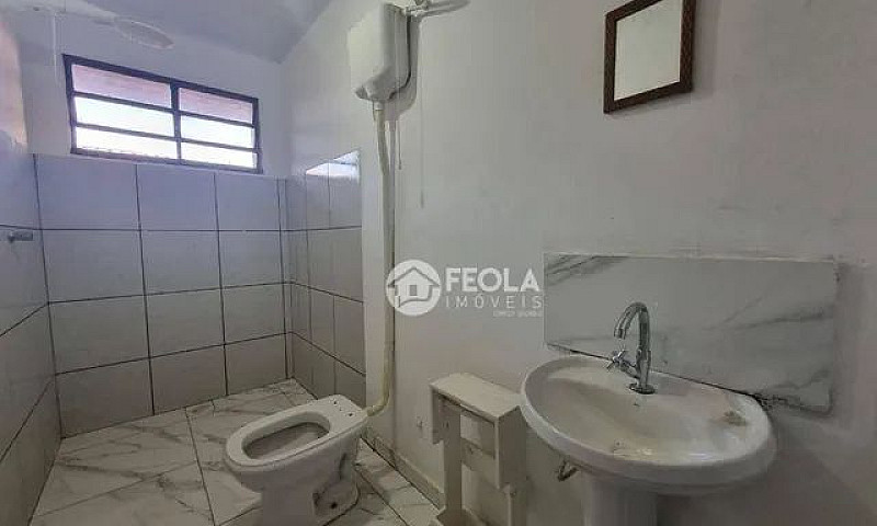 Casa Com 2 Dormitóri...