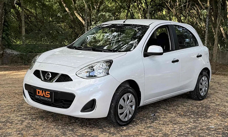 Nissan March S 1.0 1...