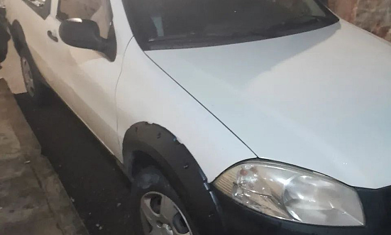 Fiat Strada Working ...