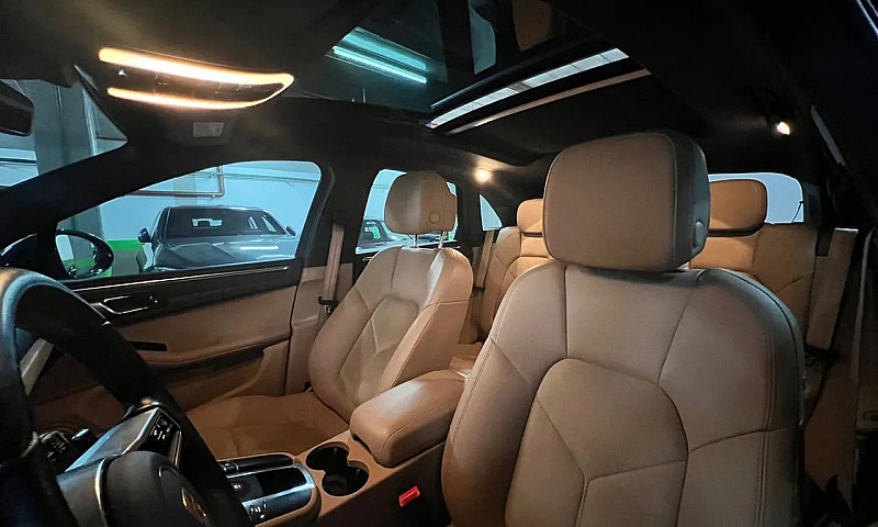 Porsche Macan 2.0 20...