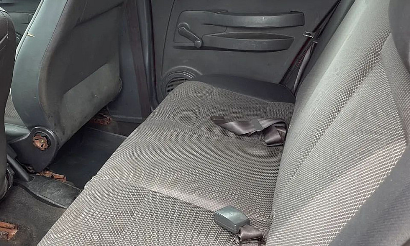 Volkswagen Fox Plus ...