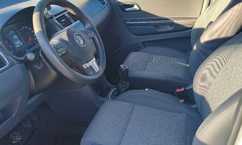 Volkswagen Fox 1.0 M...