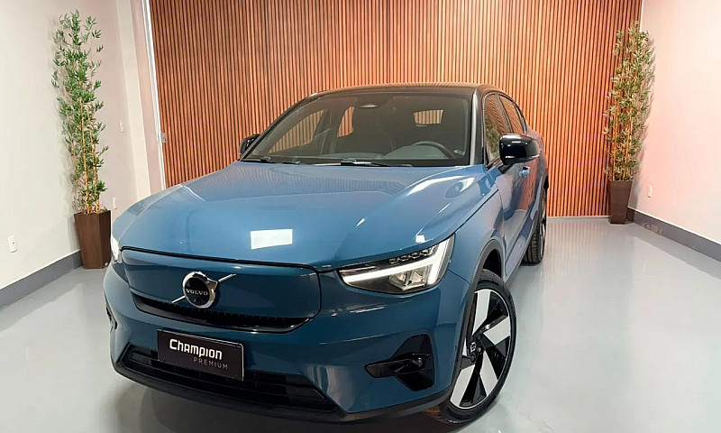 Volvo C40 Twin Ultim...