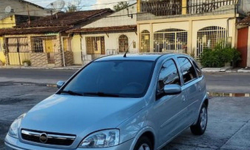 Vendo Corsa 2012...