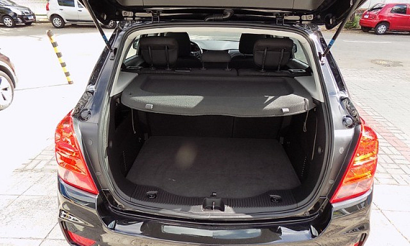 Tracker 1.4 Lt, Turb...