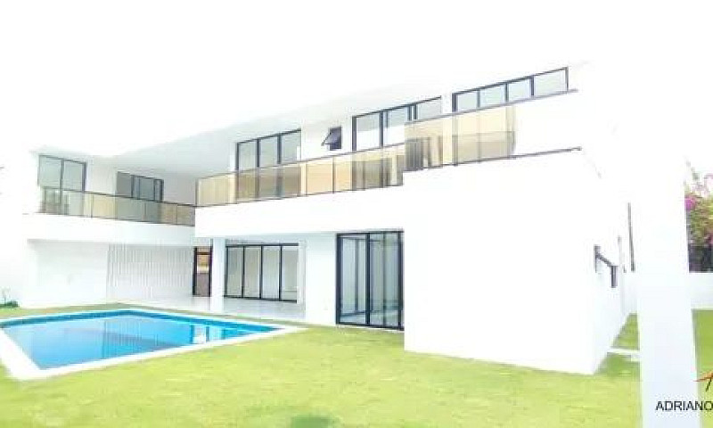 Casa Duplex Com 5 Su...