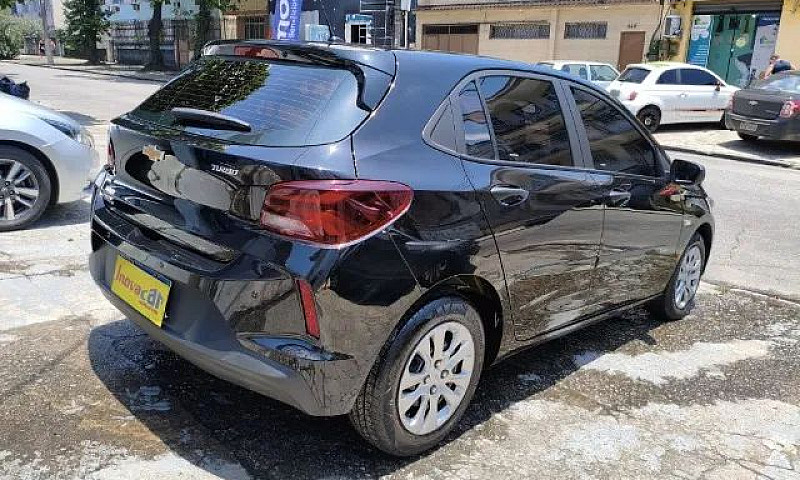 Chevrolet Onix Hatch...