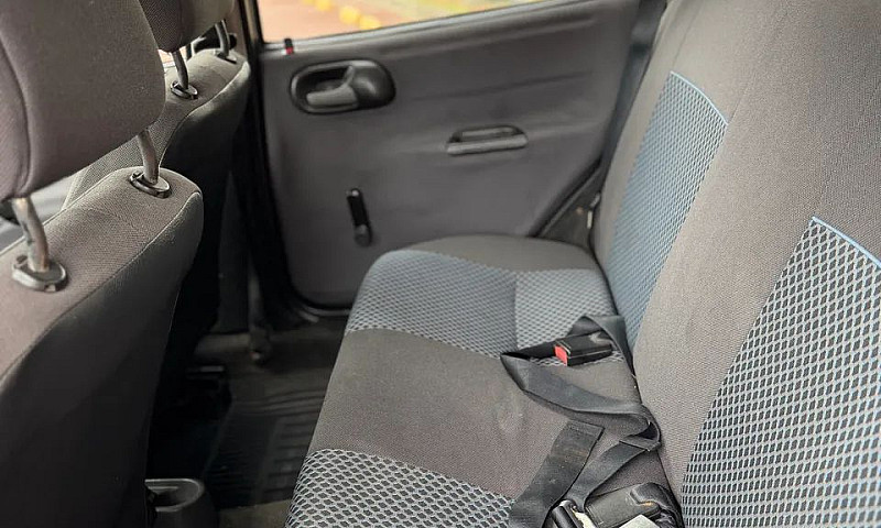 Chevrolet Corsa Sed ...