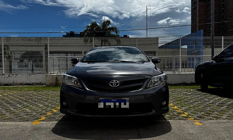 Toyota Corolla Xei 2...