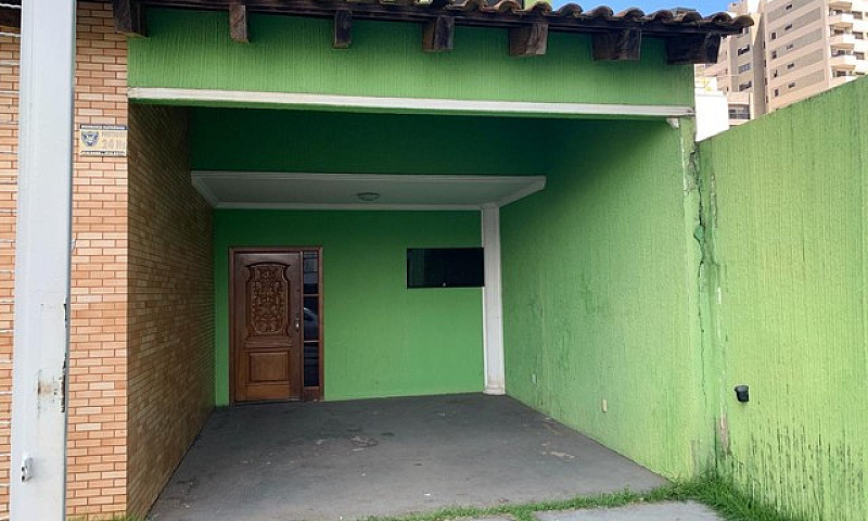 Aluga-Se Casa Sobrad...