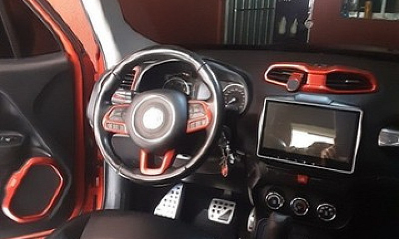 Jeep 2018 Renegade 1...