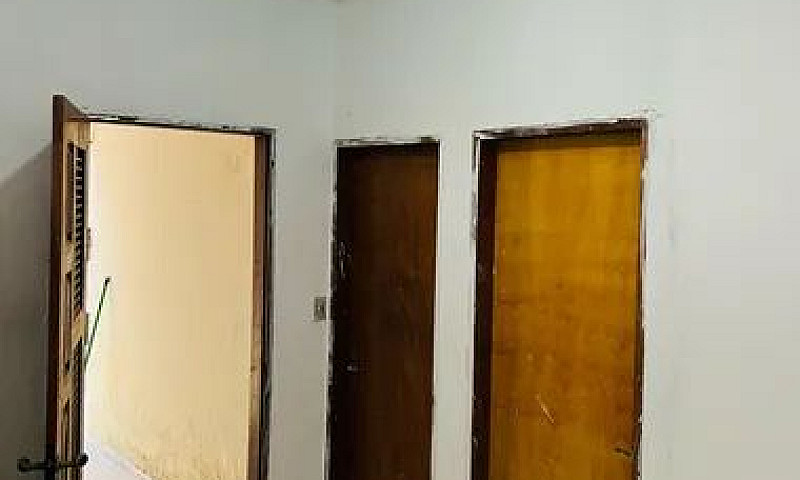 Casa R$ 60.000.00...