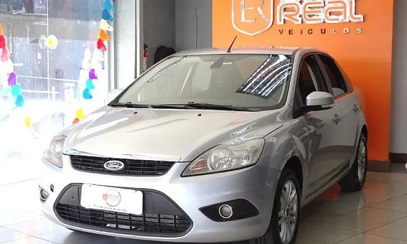 Focus Glx - 2013 Com...