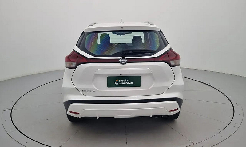 Nissan Kicks Sense 1...