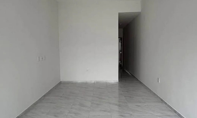 Vendo Casa Com 3/4 E...