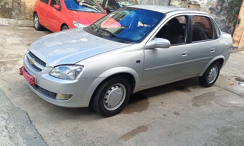 Chevrolet Classic Li...
