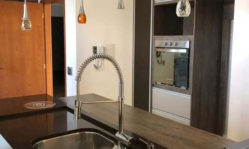 Apartamento Com 03 D...