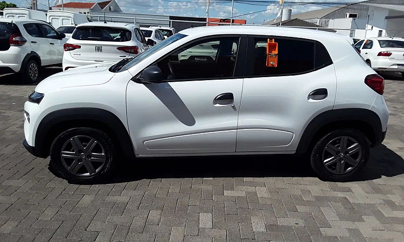 Renault Kwid 1.0 Zen...