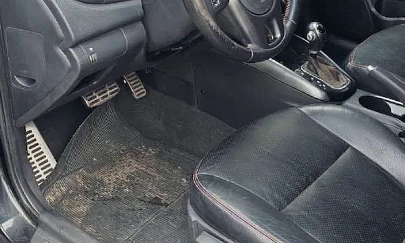Kia Motors Cerato 1....