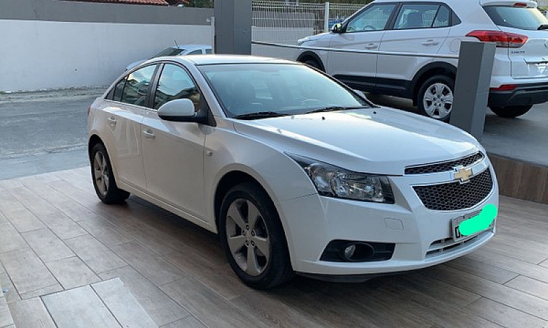 Cruze Sedã Lt 1.8 Fl...