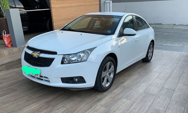 Cruze Sedã Lt 1.8 Fl...