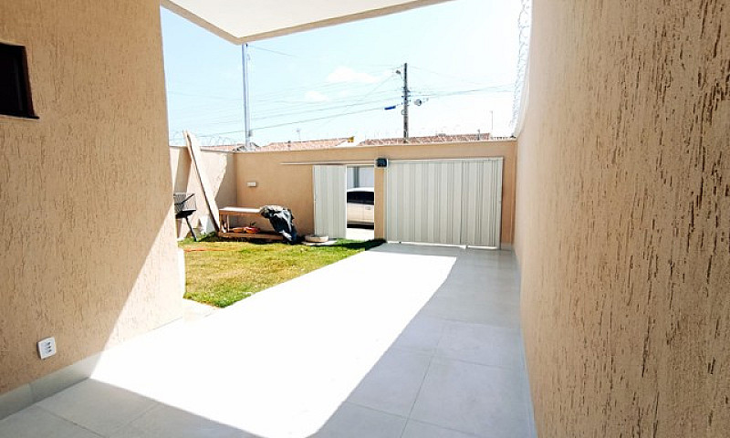 Casa Com 03 Quartos ...