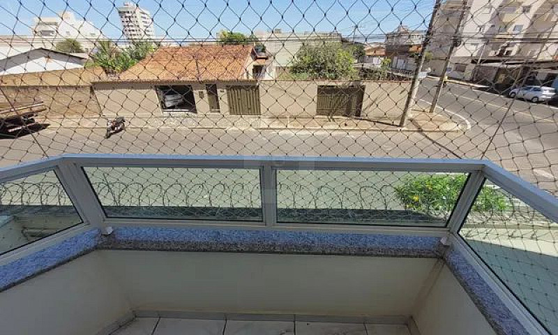 Apartamento Padrão E...