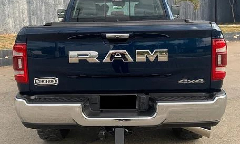 Ram 3500 Long Horn 2...